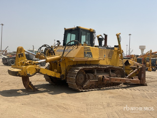 2011 Komatsu D155A-6 - Бульдозер: фото 3 2011 Komatsu D155A-6 - Бульдозер: фото 3