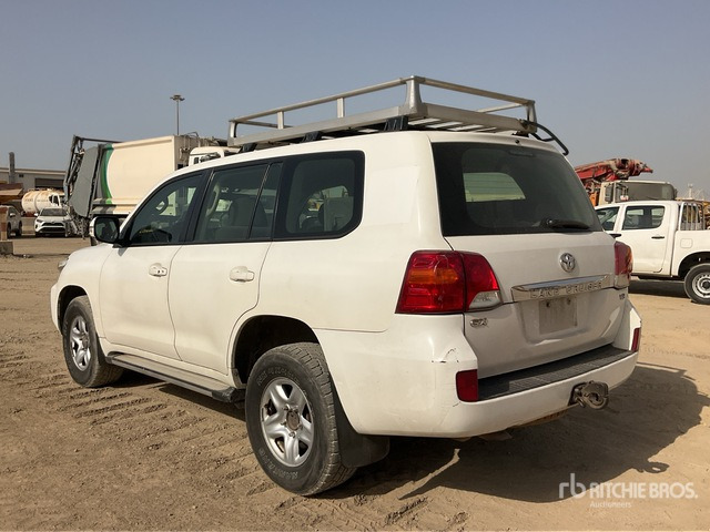 2012 Toyota Land Cruiser GX 200L 4x4 SUV - Внедорожник: фото 2 2012 Toyota Land Cruiser GX 200L 4x4 SUV - Внедорожник: фото 2