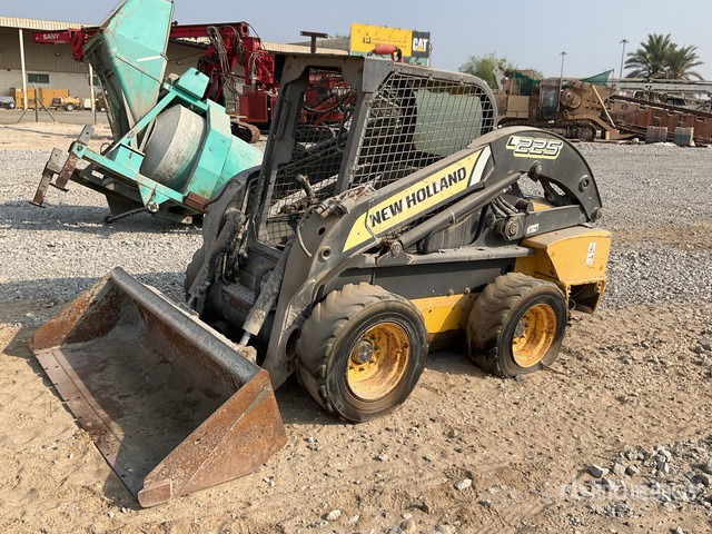 2014 New Holland L225 (Inoperable) Skid Steer Loader - Мини-погрузчик с бортовым поворотом: фото 1 2014 New Holland L225 (Inoperable) Skid Steer Loader - Мини-погрузчик с бортовым поворотом: фото 1