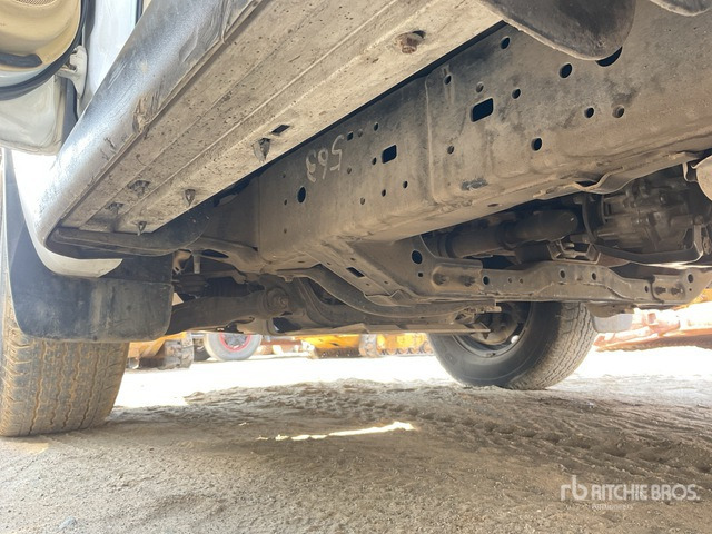 Внедорожник 2015 Toyota Prado TX 150L 4x4 SUV: фото 6