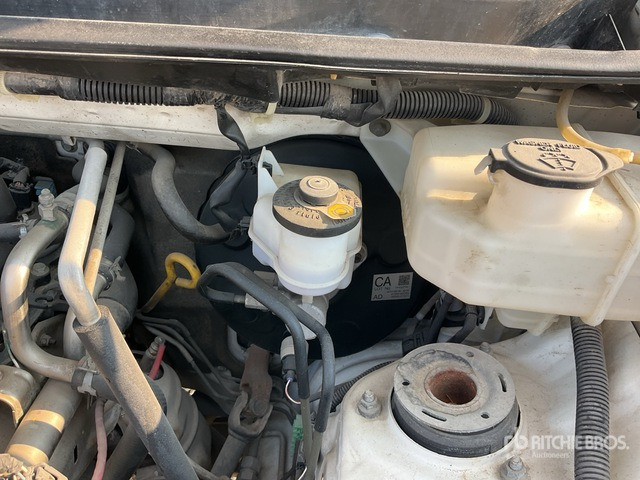 2017 Toyota Avanza Minivan - Легковой автомобиль: фото 4 2017 Toyota Avanza Minivan - Легковой автомобиль: фото 4