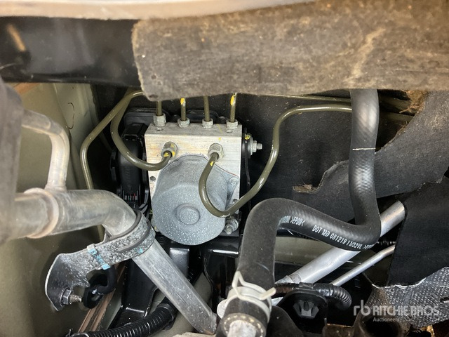 2021 Nissan Versa Automobile - Легковой автомобиль: фото 4 2021 Nissan Versa Automobile - Легковой автомобиль: фото 4