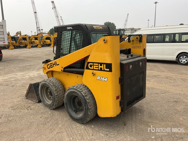2022 Gehl R164 - Мини-погрузчик с бортовым поворотом: фото 3 2022 Gehl R164 - Мини-погрузчик с бортовым поворотом: фото 3