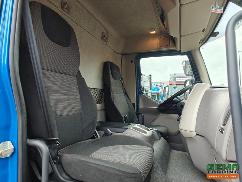 DAF FA LF280 4x2 Dagcab Euro6 - 6CIL - SchuifzeilenBak 7.5m + Laadklep 2500kg - HH Vloer в лизинг DAF FA LF280 4x2 Dagcab Euro6 - 6CIL - SchuifzeilenBak 7.5m + Laadklep 2500kg - HH Vloer: фото 17 DAF FA LF280 4x2 Dagcab Euro6 - 6CIL - SchuifzeilenBak 7.5m + Laadklep 2500kg - HH Vloer в лизинг DAF FA LF280 4x2 Dagcab Euro6 - 6CIL - SchuifzeilenBak 7.5m + Laadklep 2500kg - HH Vloer: фото 17