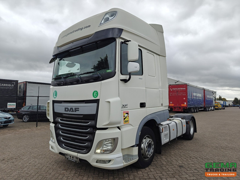 DAF FT XF460 4x2 SuperSpaceCab Euro6 - Handgeschakeld - Dubbele Tanks - 800.000km - Тягач: фото 1 DAF FT XF460 4x2 SuperSpaceCab Euro6 - Handgeschakeld - Dubbele Tanks - 800.000km - Тягач: фото 1