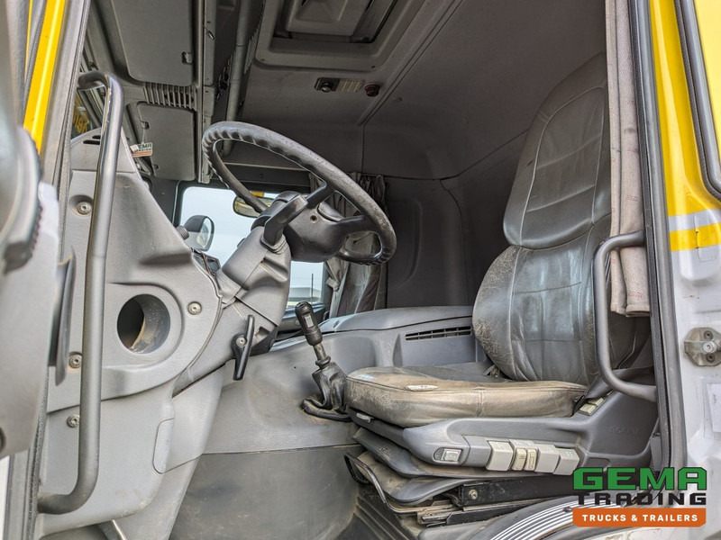 Тягач Scania P114-340 LA 4x2 CP19 Euro3 Manual - Side Skirts - Toolbox (T1350): фото 13