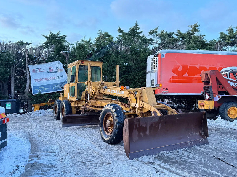 Fiat Allis FG85 ARTICULATED GRADER Ripper + Front blade - Грейдер: фото 1 Fiat Allis FG85 ARTICULATED GRADER Ripper + Front blade - Грейдер: фото 1