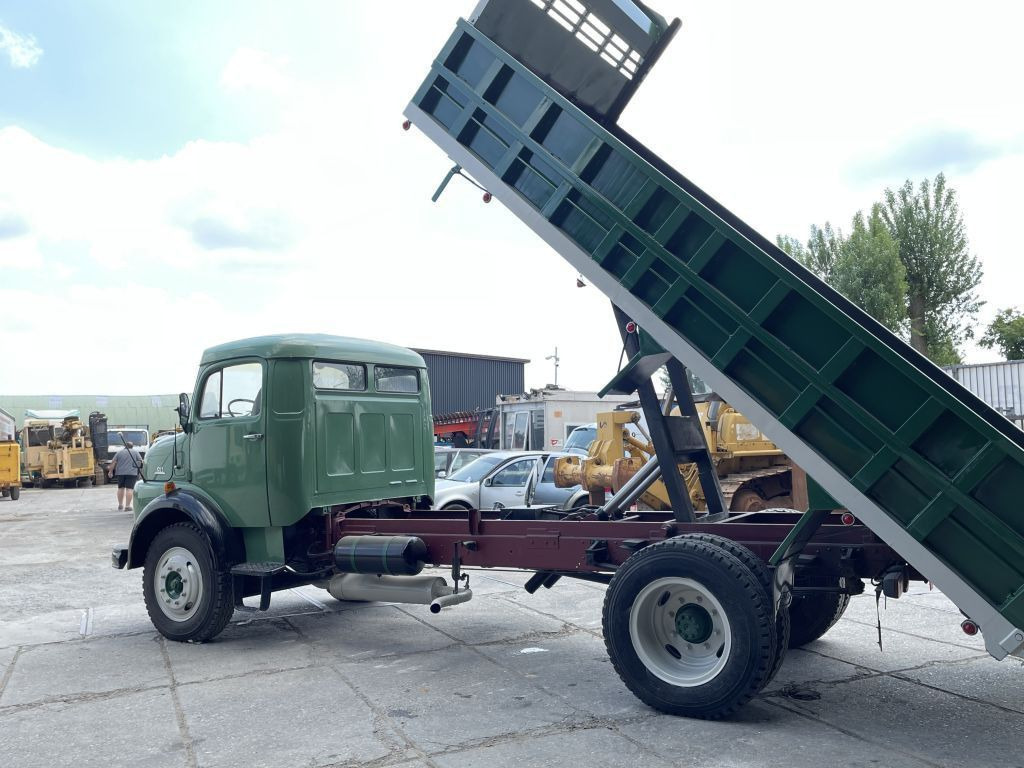 Mercedes-Benz 911 4X2 Tipper Manual Gear Spring/Spring *Top co Mercedes-Benz 911 4X2 Tipper Manual Gear Spring/Spring *Top co - Самосвал: фото 3 Mercedes-Benz 911 4X2 Tipper Manual Gear Spring/Spring *Top co Mercedes-Benz 911 4X2 Tipper Manual Gear Spring/Spring *Top co - Самосвал: фото 3