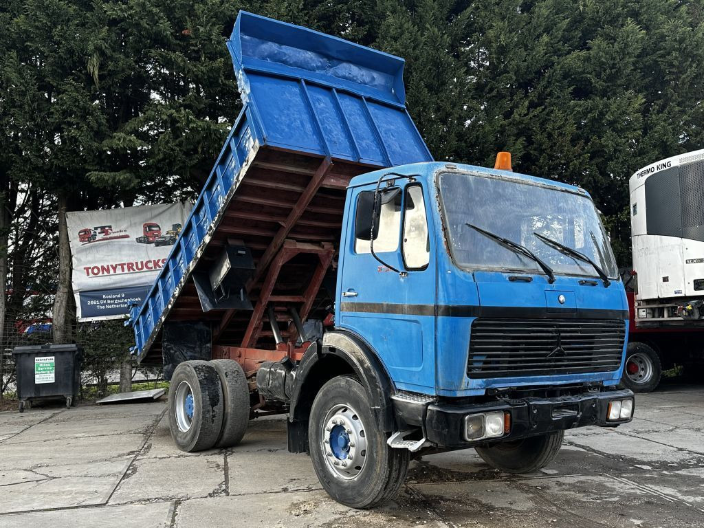 Mercedes-Benz SK 1928 V8 4X2 Tipper Spring/Spring Manual Gearb Mercedes-Benz SK 1928 V8 4X2 Tipper Spring/Spring Manual Gearb - Самосвал: фото 1 Mercedes-Benz SK 1928 V8 4X2 Tipper Spring/Spring Manual Gearb Mercedes-Benz SK 1928 V8 4X2 Tipper Spring/Spring Manual Gearb - Самосвал: фото 1