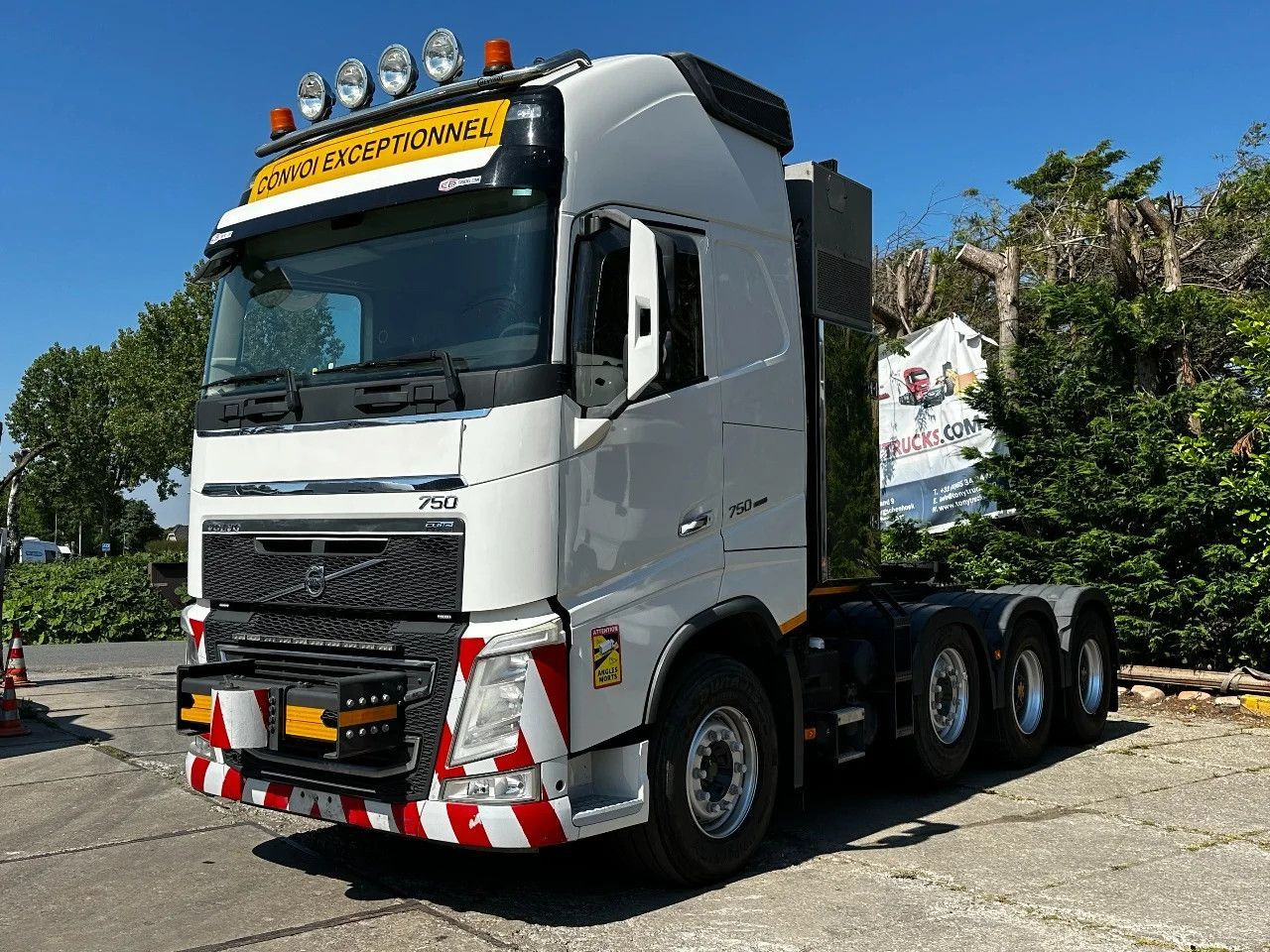 Volvo FH 16.750 8X4 Tractor-unit Push-pull 180T Retard Volvo FH 16.750 8X4 Tractor-unit Push-pull 180T Retard - Тягач: фото 2 Volvo FH 16.750 8X4 Tractor-unit Push-pull 180T Retard Volvo FH 16.750 8X4 Tractor-unit Push-pull 180T Retard - Тягач: фото 2