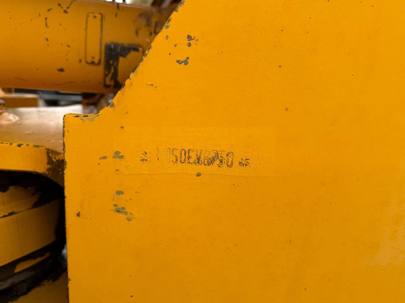 Колёсный экскаватор Volvo L 150 E Wheelloader: фото 13 Колёсный экскаватор Volvo L 150 E Wheelloader: фото 13