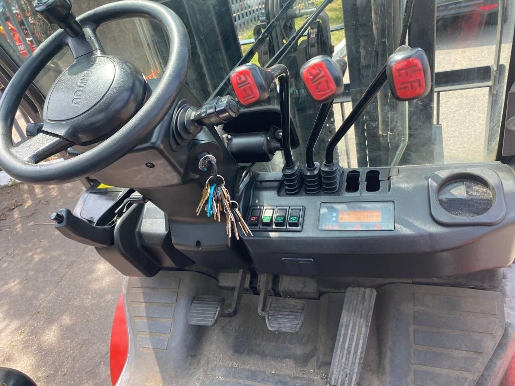 Дизельный погрузчик Manitou Mi25D: фото 27