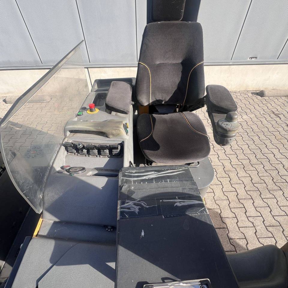 Четырехсторонний погрузчик Atlet 200DTFVRE735UFS: фото 7 Четырехсторонний погрузчик Atlet 200DTFVRE735UFS: фото 7