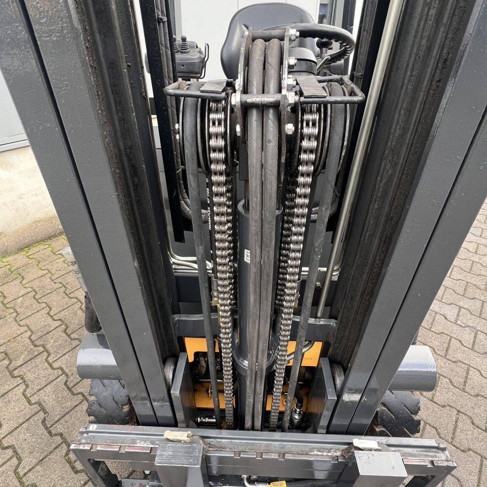 Электропогрузчик Atlet ET18 (1N1): фото 14 Электропогрузчик Atlet ET18 (1N1): фото 14