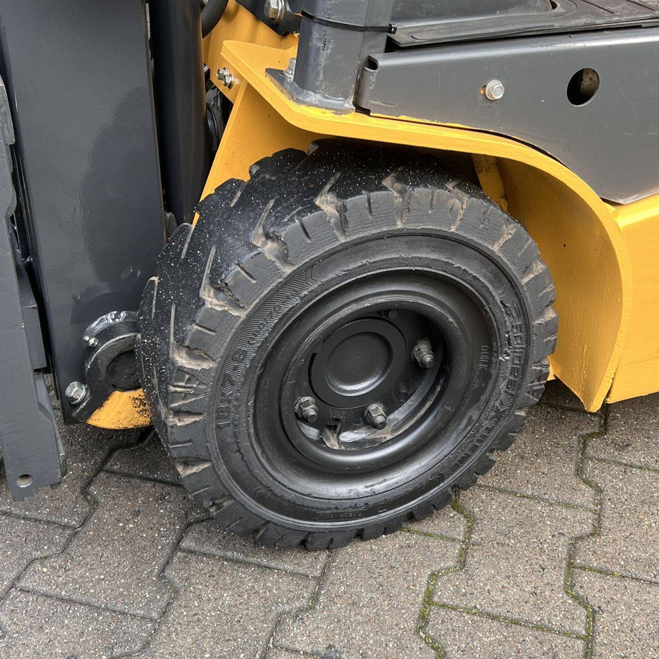 Электропогрузчик Atlet ET18 (1N1): фото 17 Электропогрузчик Atlet ET18 (1N1): фото 17