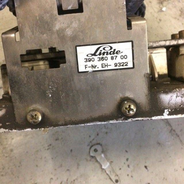 Control assy with Lift controller - Блок управления для Погрузочно-разгрузочной техники: фото 5 Control assy with Lift controller - Блок управления для Погрузочно-разгрузочной техники: фото 5