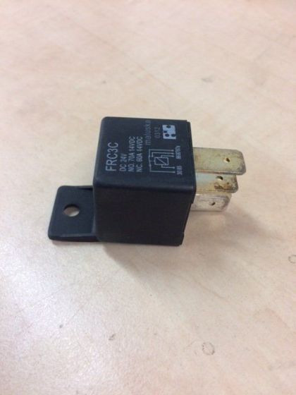 Kärcher Relay 24V - Реле для Оборудования для клининга: фото 1 Kärcher Relay 24V - Реле для Оборудования для клининга: фото 1