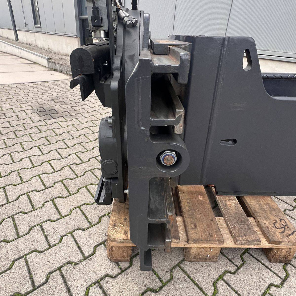 Kaup rotating baleclamp 4.8T493 - Захват: фото 5 Kaup rotating baleclamp 4.8T493 - Захват: фото 5