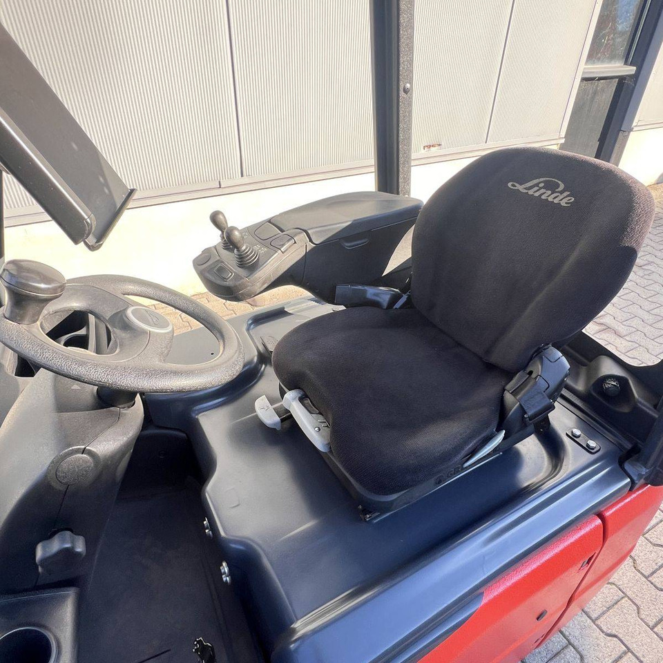 Linde E16C (386-02) EVO Li-On - Электропогрузчик: фото 4 Linde E16C (386-02) EVO Li-On - Электропогрузчик: фото 4