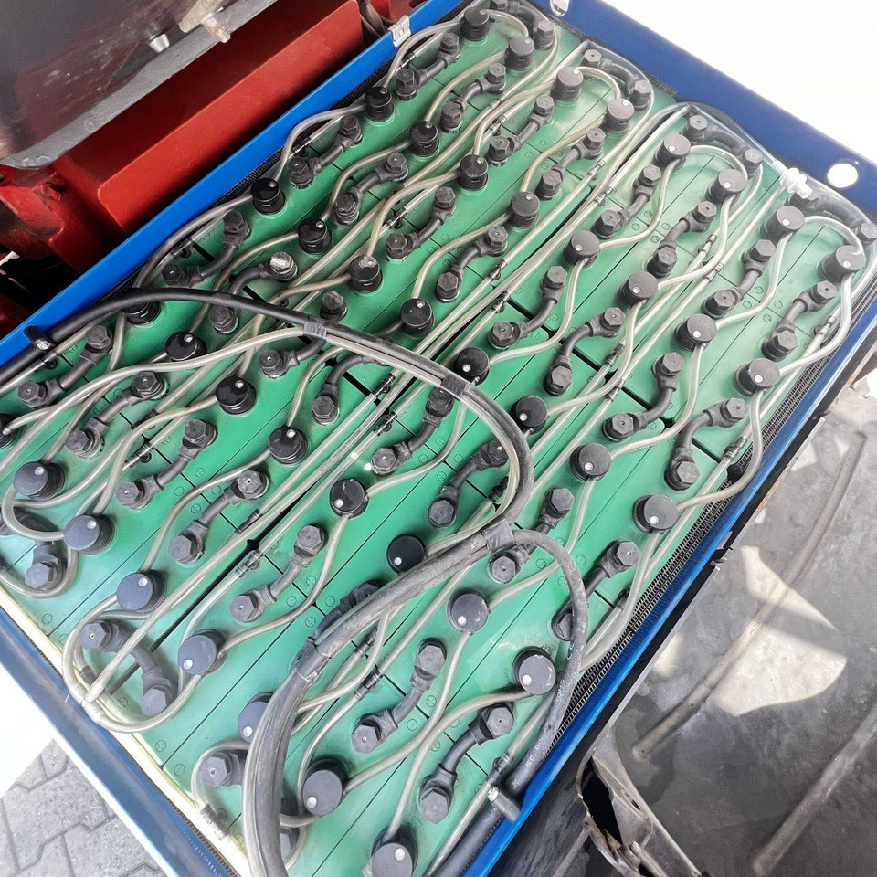 Электропогрузчик Linde E25 (387): фото 6