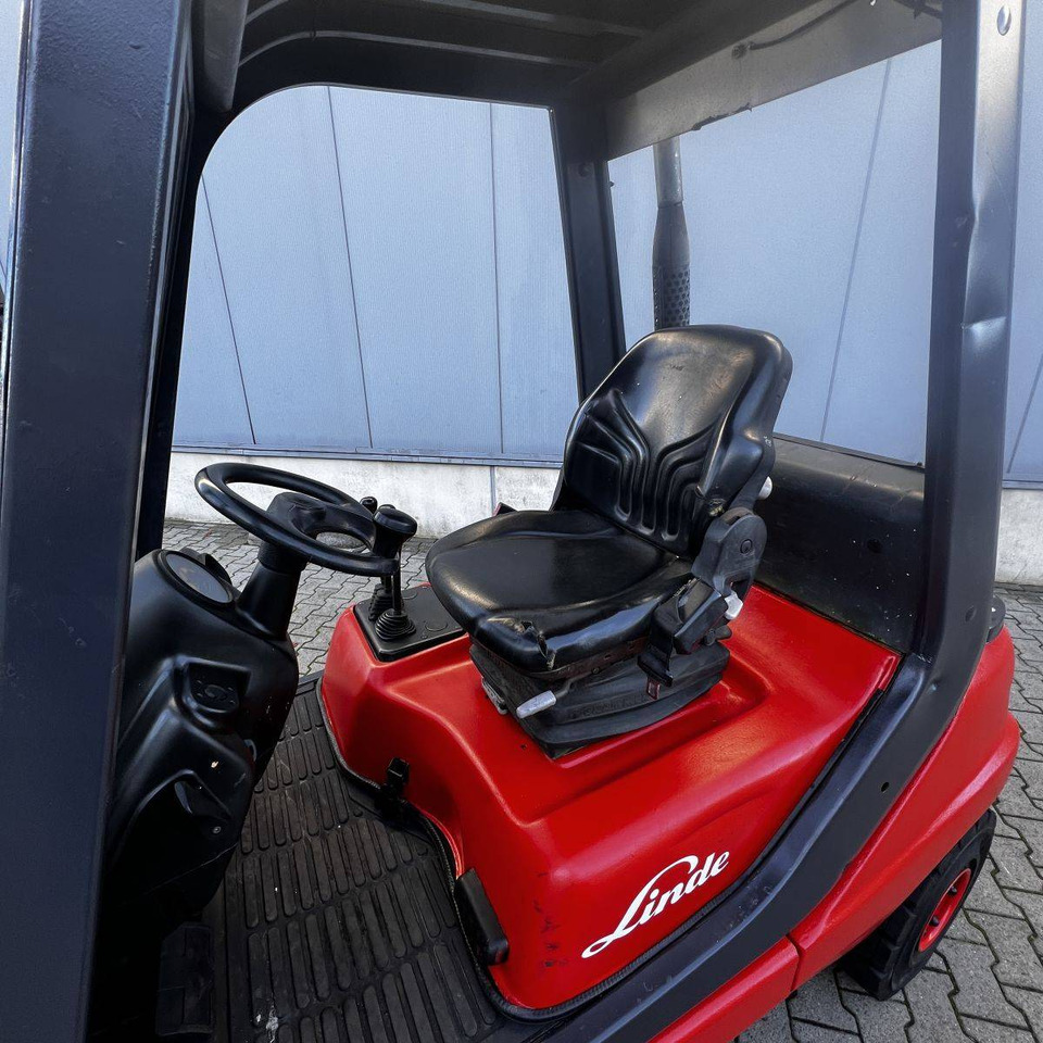 Linde H25D (351-03) - Дизельный погрузчик: фото 3 Linde H25D (351-03) - Дизельный погрузчик: фото 3