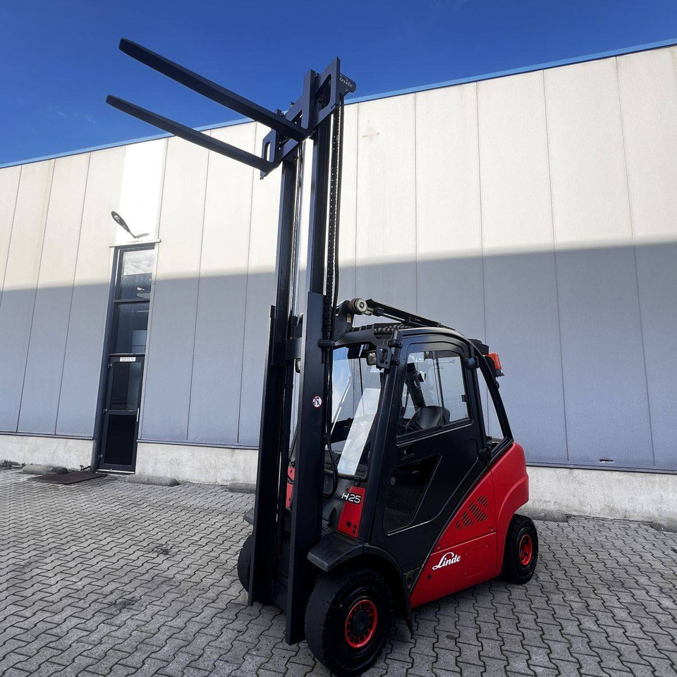 Linde H25D (392) в лизинг Linde H25D (392): фото 20 Linde H25D (392) в лизинг Linde H25D (392): фото 20