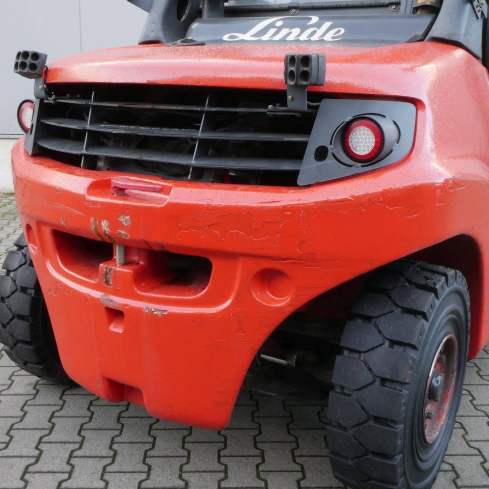 Дизельный погрузчик Linde H80D/900 (396-02): фото 8 Дизельный погрузчик Linde H80D/900 (396-02): фото 8