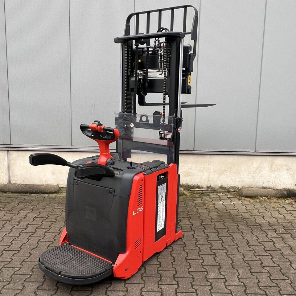 Linde L06AC-AP (1170) - Штабелер: фото 1 Linde L06AC-AP (1170) - Штабелер: фото 1