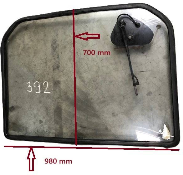 Rear window - Стекло и запчасти для Погрузочно-разгрузочной техники: фото 2 Rear window - Стекло и запчасти для Погрузочно-разгрузочной техники: фото 2