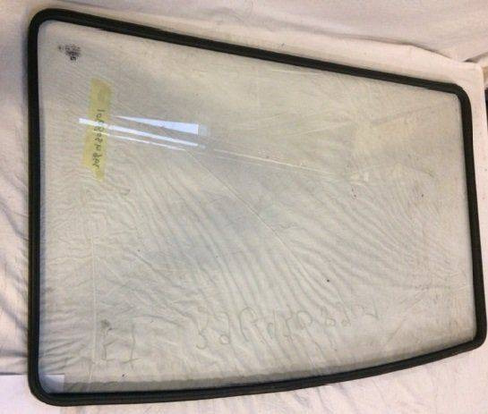 Roof window for Linde - Стекло и запчасти для Погрузочно-разгрузочной техники: фото 1 Roof window for Linde - Стекло и запчасти для Погрузочно-разгрузочной техники: фото 1