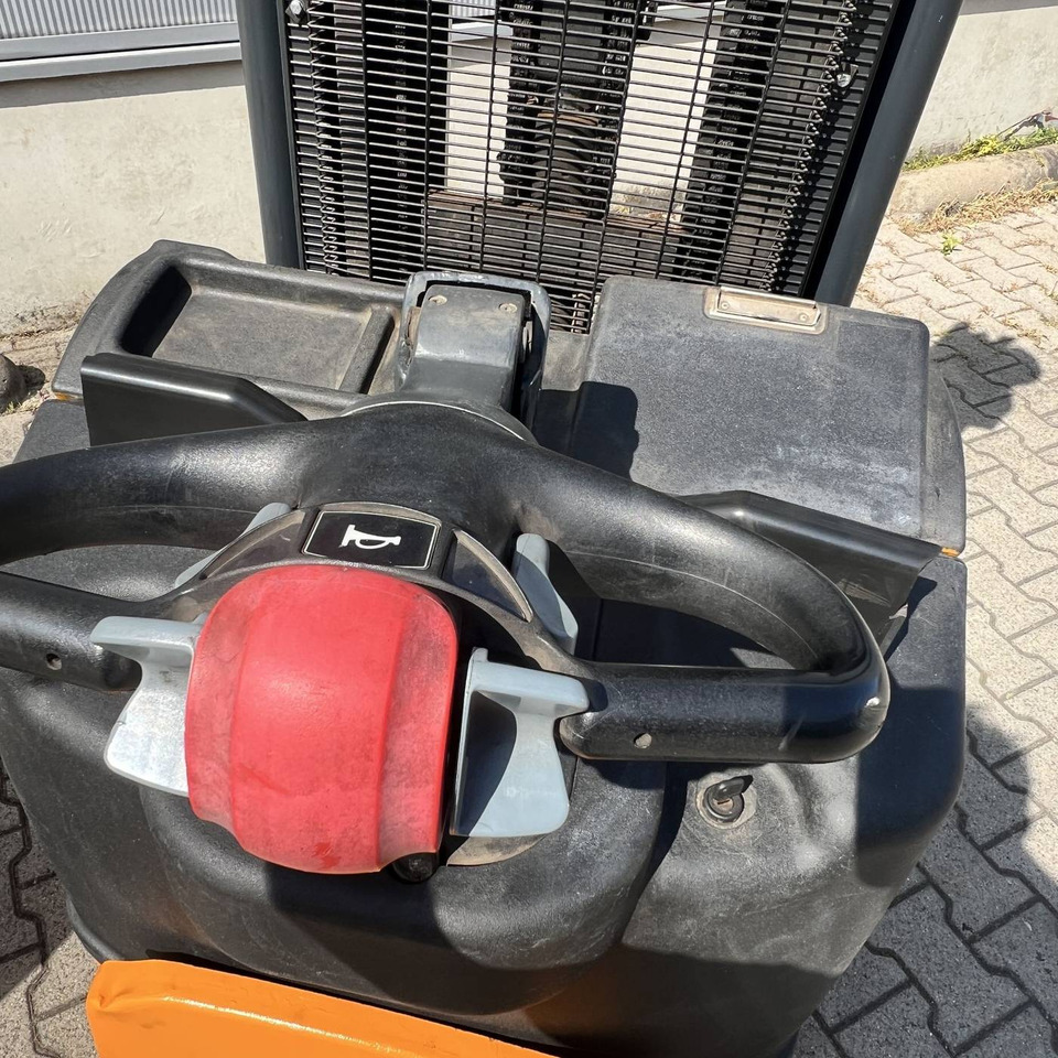 Still EGVS14 - Штабелер: фото 5 Still EGVS14 - Штабелер: фото 5