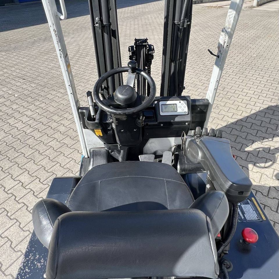Unicarriers AG1N1L16Q - Электропогрузчик: фото 4 Unicarriers AG1N1L16Q - Электропогрузчик: фото 4