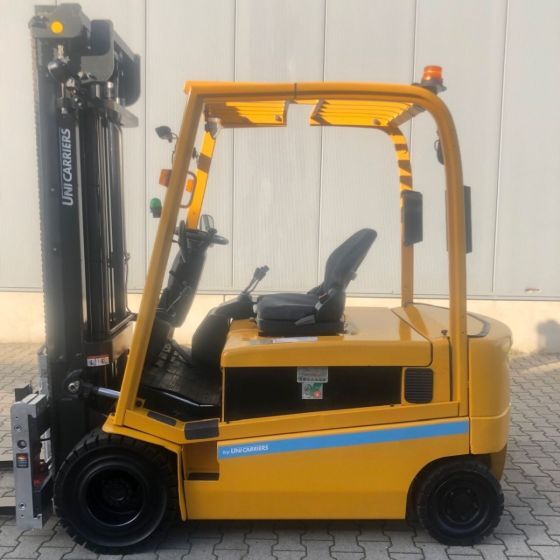 Unicarriers EH30L (G1Q2L30Q) - Электропогрузчик: фото 2 Unicarriers EH30L (G1Q2L30Q) - Электропогрузчик: фото 2