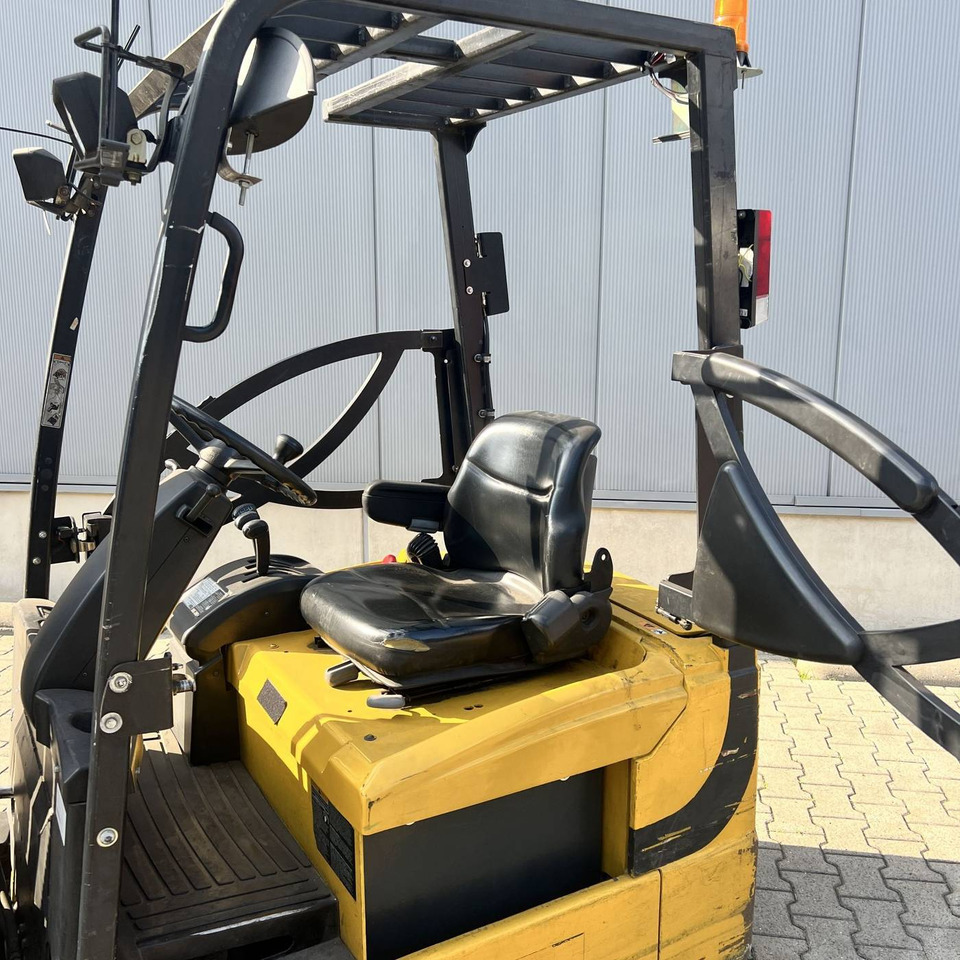 Yale ERP16ATF (SWB) - Электропогрузчик: фото 3 Yale ERP16ATF (SWB) - Электропогрузчик: фото 3