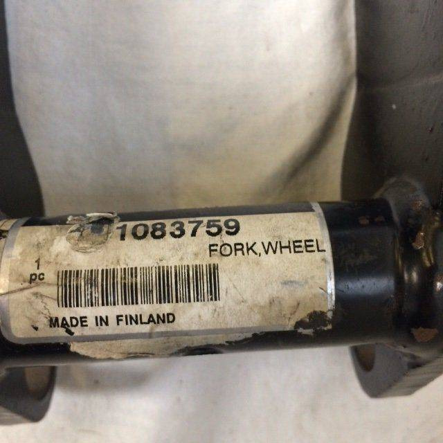 Fork, wheel for Caterpillar NPC 16P - Запчасти для Погрузочно-разгрузочной техники: фото 2 Fork, wheel for Caterpillar NPC 16P - Запчасти для Погрузочно-разгрузочной техники: фото 2