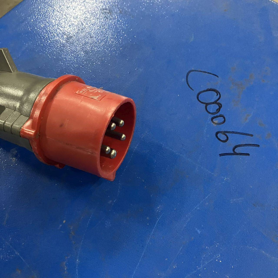 Hawker 24V-100A - Запчасти для Погрузочно-разгрузочной техники: фото 4 Hawker 24V-100A - Запчасти для Погрузочно-разгрузочной техники: фото 4