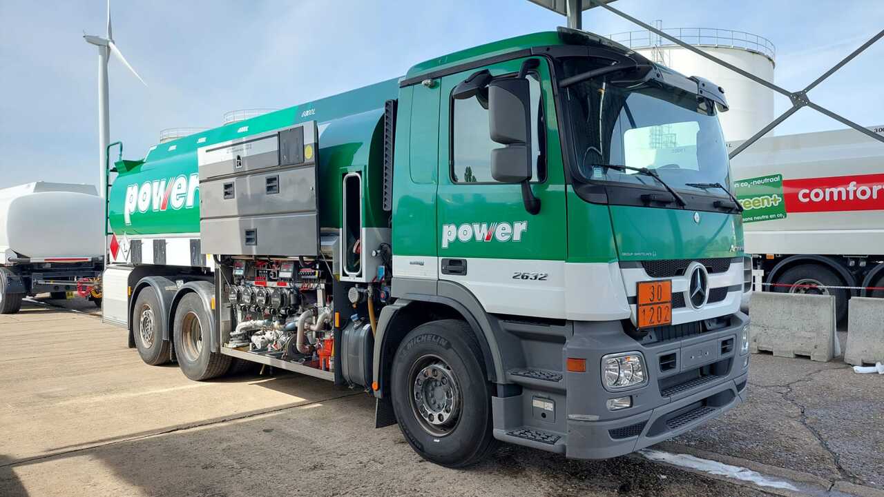 MERCEDES ACTROS - Грузовик-цистерна: фото 5 MERCEDES ACTROS - Грузовик-цистерна: фото 5