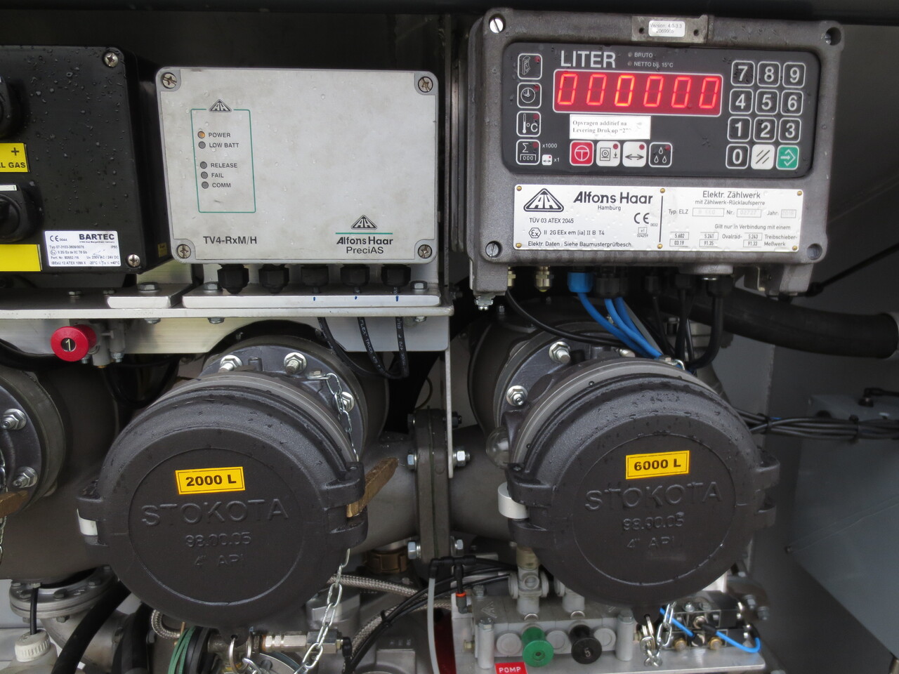 SCANIA G370 - Грузовик-цистерна: фото 3 SCANIA G370 - Грузовик-цистерна: фото 3