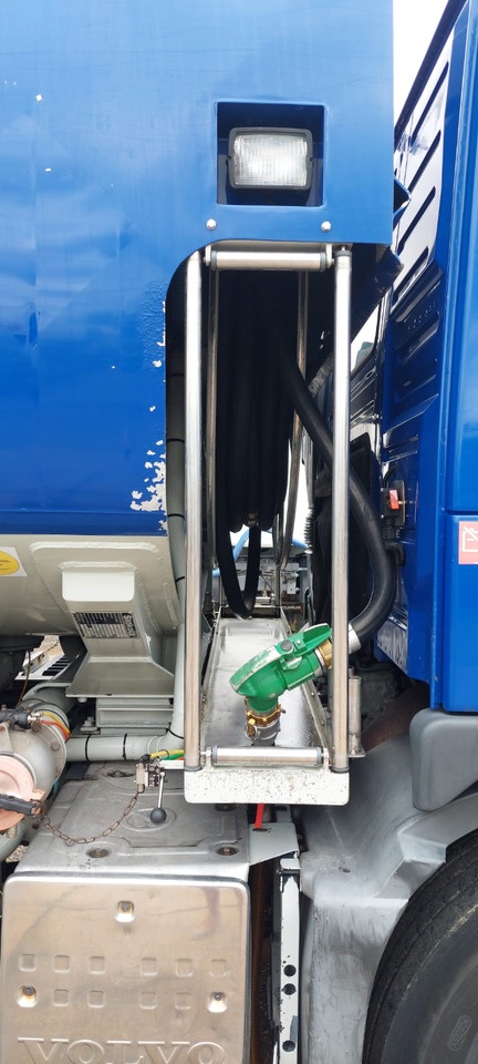 VOLVO FM - Грузовик-цистерна: фото 4 VOLVO FM - Грузовик-цистерна: фото 4