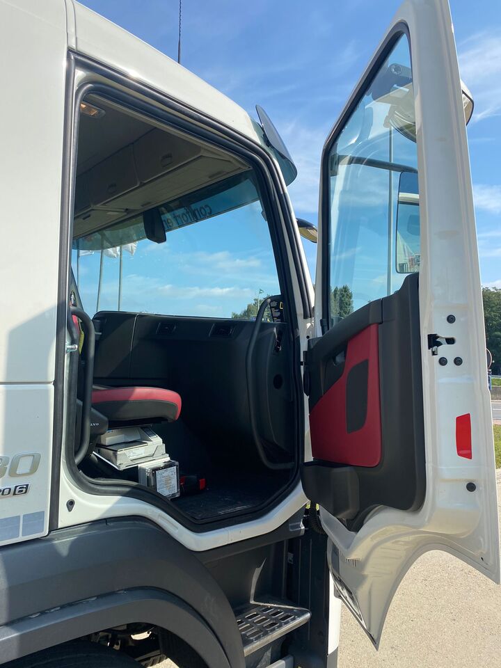 VOLVO FM430HP - Грузовик-цистерна: фото 5 VOLVO FM430HP - Грузовик-цистерна: фото 5