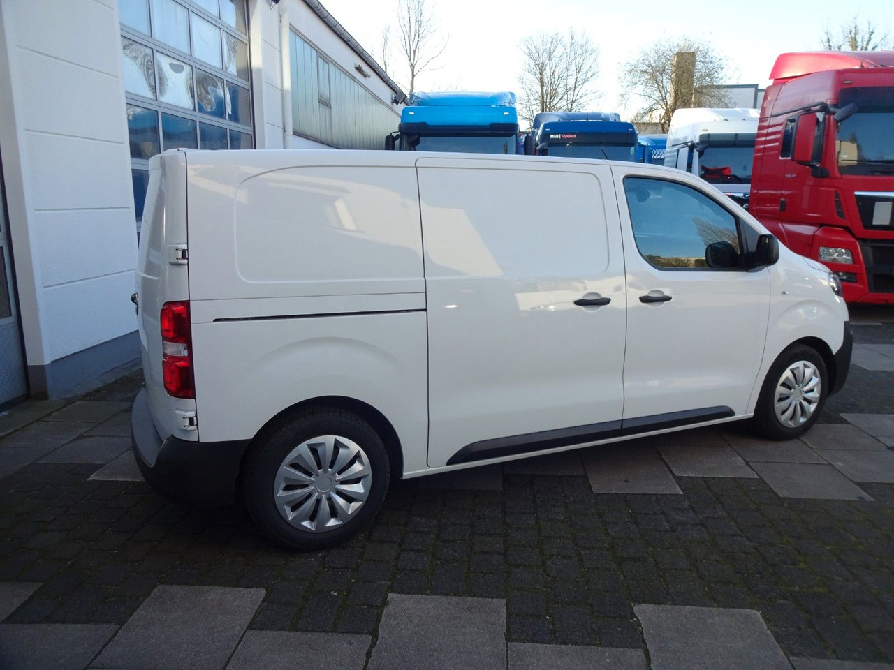 Opel 50 x Vivaro Kasten, L1H1, Klima, PDC, Tempomat - Легковой фургон: фото 5 Opel 50 x Vivaro Kasten, L1H1, Klima, PDC, Tempomat - Легковой фургон: фото 5