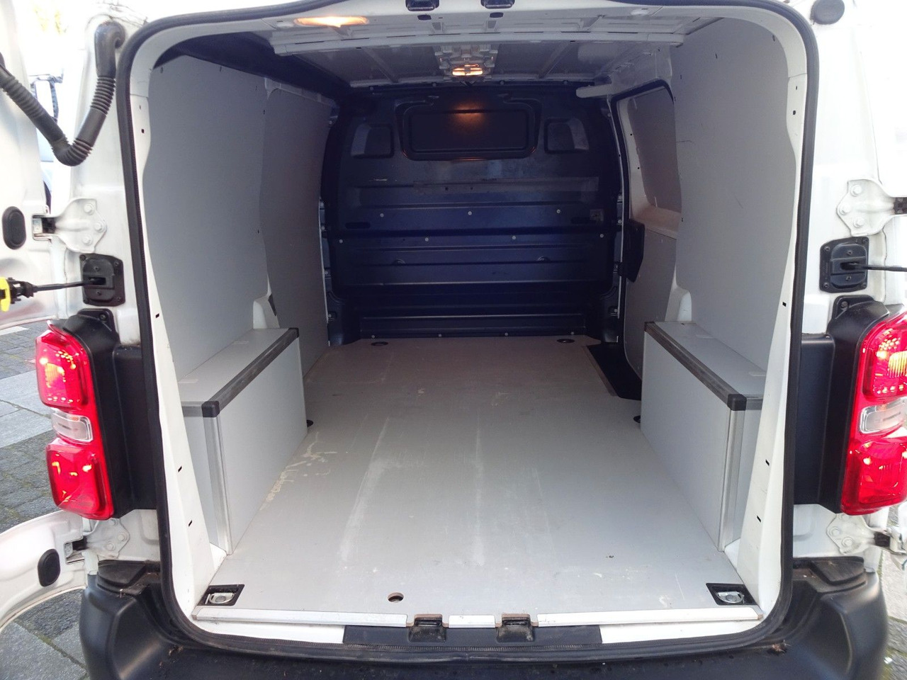Легковой фургон Opel Opel 5 x Vivaro Kasten L1H1, Klima, PDC,: фото 12