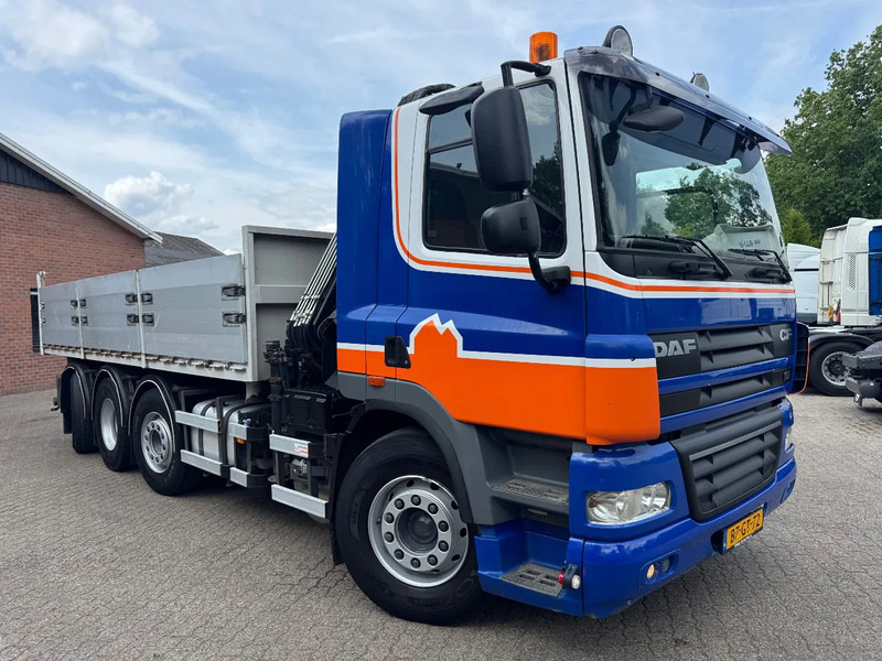 DAF CF 85.360 8X2 3 Zijdige kipper HIAB 16 t/m kraan AHK Top condition - Самосвал, Автоманипулятор: фото 4 DAF CF 85.360 8X2 3 Zijdige kipper HIAB 16 t/m kraan AHK Top condition - Самосвал, Автоманипулятор: фото 4