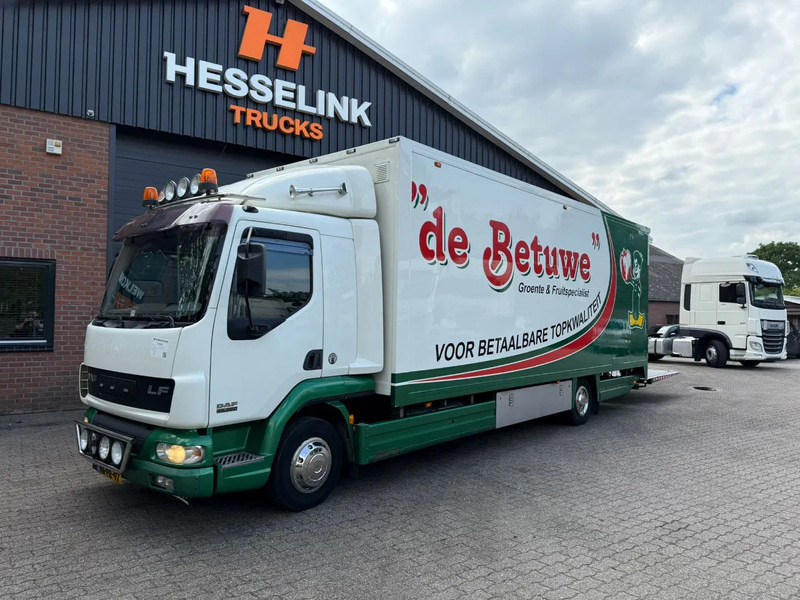 DAF LF 45.220 Laadklep/LBW Zijdeur Airco Slaapcabine AHK - Грузовик с закрытым кузовом: фото 1 DAF LF 45.220 Laadklep/LBW Zijdeur Airco Slaapcabine AHK - Грузовик с закрытым кузовом: фото 1