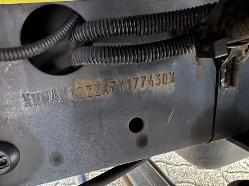 Грузовик с закрытым кузовом MAN TGL 8.240 Cargolift Laadklep NL Truck APK/TUV 02-2026: фото 12 Грузовик с закрытым кузовом MAN TGL 8.240 Cargolift Laadklep NL Truck APK/TUV 02-2026: фото 12