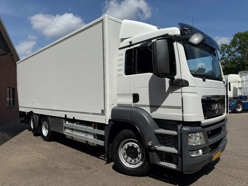 MAN TGS 26.320 EEV Koffer Stuuras AHK 2.500KG LBW 479.810! NL TRUCK - Грузовик с закрытым кузовом: фото 2 MAN TGS 26.320 EEV Koffer Stuuras AHK 2.500KG LBW 479.810! NL TRUCK - Грузовик с закрытым кузовом: фото 2