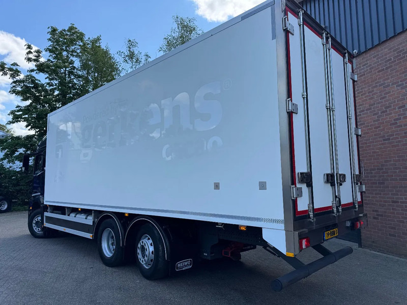 Mercedes-Benz Actros 2748 6X2 Bigspace AHK 623.380KM! 8.1M Heiwo box, Stuuras, Top condition - Грузовик с закрытым кузовом: фото 3 Mercedes-Benz Actros 2748 6X2 Bigspace AHK 623.380KM! 8.1M Heiwo box, Stuuras, Top condition - Грузовик с закрытым кузовом: фото 3