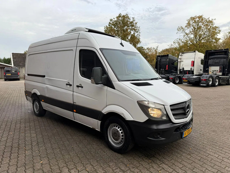 Mercedes-Benz Sprinter Dual Zone Frigo -30/+30 Automaat NL Van APK/TUV 02-06-2026 - Малотоннажный рефрижератор, Грузопассажирский фургон: фото 2 Mercedes-Benz Sprinter Dual Zone Frigo -30/+30 Automaat NL Van APK/TUV 02-06-2026 - Малотоннажный рефрижератор, Грузопассажирский фургон: фото 2