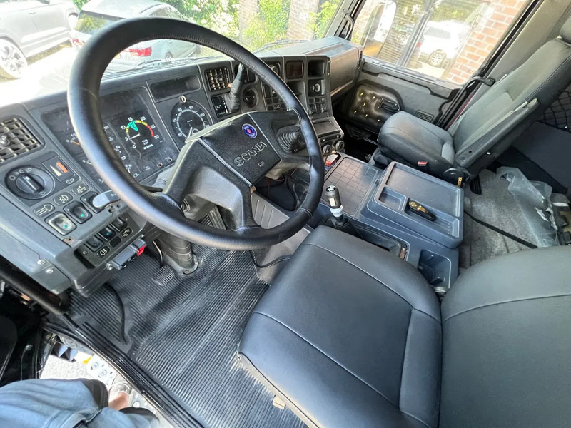 Scania R143-420 V8 Motor NL truck nieuwe APK - Тягач: фото 5 Scania R143-420 V8 Motor NL truck nieuwe APK - Тягач: фото 5