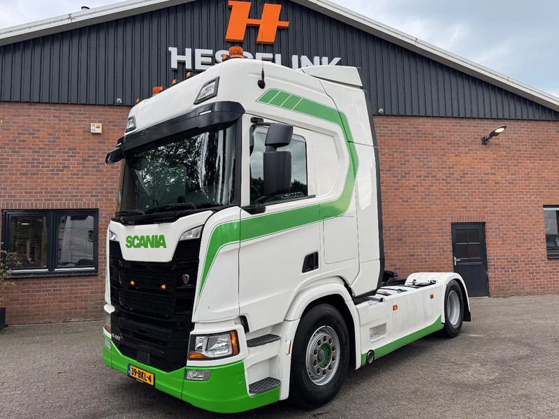 Scania R450 4X2 Standairco LED NL Truck APK/TUV 09/2025 - Тягач: фото 1 Scania R450 4X2 Standairco LED NL Truck APK/TUV 09/2025 - Тягач: фото 1